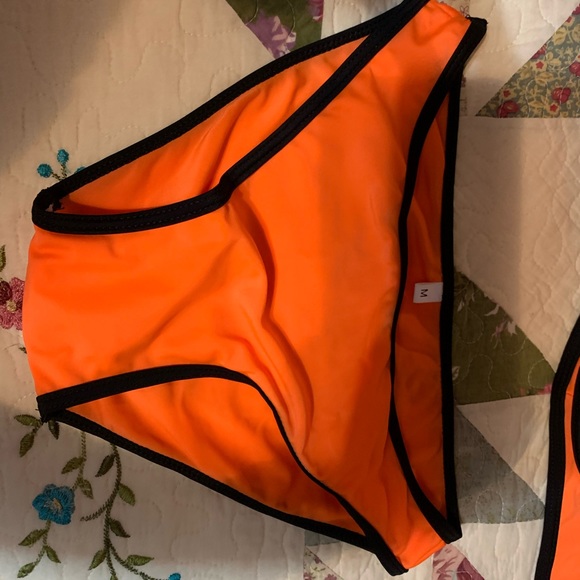 Swimsuit - Picture 2 of 3